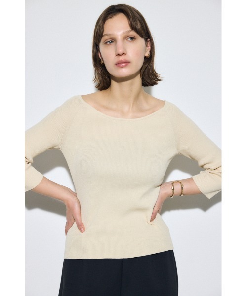 AZUL by moussy(アズールバイマウジー)の「オフショルニットトップス(ニット/セーター・レディース・ブルー/ライトイエロー/ブラック/アイボリー・MEDIUM/SMALL)」の17枚目の写真