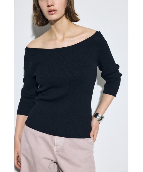 AZUL by moussy(アズールバイマウジー)の「オフショルニットトップス(ニット/セーター・レディース・ブルー/ライトイエロー/ブラック/アイボリー・MEDIUM/SMALL)」の19枚目の写真