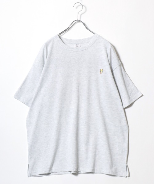 sanrio(サンリオ)の「2026SS sanrio/サンリオ キャラクター フロント/バック サガラ刺繍 半袖Tシャツ(Tシャツ/カットソー・レディース・ホワイト/サックスブルー/スミクロ/アッシュグレー・L/M)」の8枚目の写真