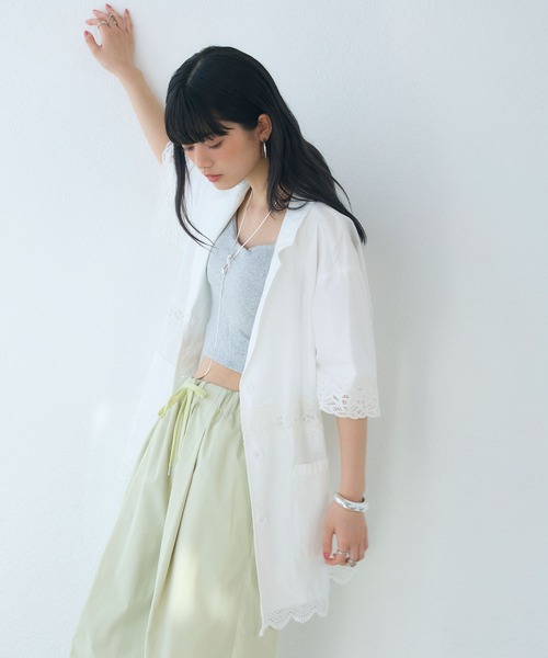 ELLEgirl（エルガール）の「切替レースシャツジャケット（シャツ/ブラウス・レディース・ブラック/オフホワイト・FREE）」の7枚目の写真