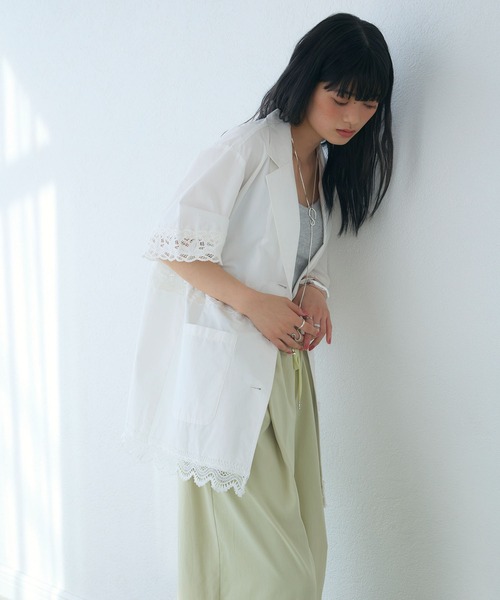 ELLEgirl（エルガール）の「切替レースシャツジャケット（シャツ/ブラウス・レディース・ブラック/オフホワイト・FREE）」の17枚目の写真