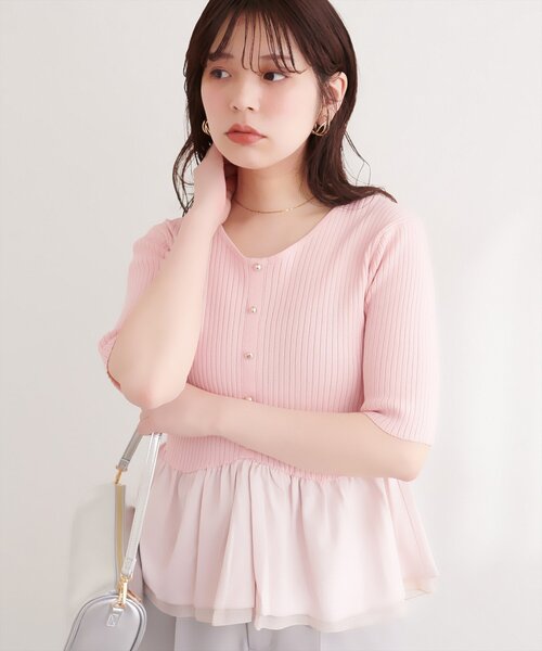 natural couture（ナチュラルクチュール）の「異素材ペプラム半袖ニット（ニット/セーター・レディース・ブラック/その他1/ネイビー/ピンク/オフホワイト/イエロー・FREE）」の5枚目の写真