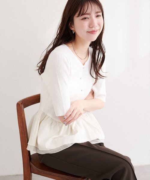 natural couture（ナチュラルクチュール）の「異素材ペプラム半袖ニット（ニット/セーター・レディース・ブラック/その他1/ネイビー/ピンク/オフホワイト/イエロー・FREE）」の13枚目の写真