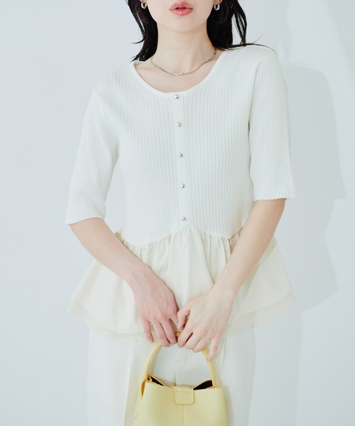 natural couture(ナチュラルクチュール)の「異素材ペプラム半袖ニット(ニット/セーター・レディース・ブラック/その他1/ネイビー/ピンク/オフホワイト/イエロー・FREE)」の2枚目の写真