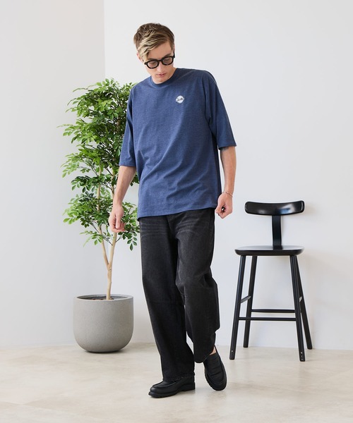JEANS MATE（ジーンズメイト）の「【ZERO STAIN/ゼロステイン】汗染みの目立ちにくいTシャツ ZEROSTAIN ロゴ アニマル バックプリント オーバーサイズTシャツ 防汚 UVカット 綿タッチ・厚手（Tシャツ/カットソー・メンズ・ホワイト系その他2/ブラック系その他2/ブルー系その他/ホワイト系その他・X-LARGE/LARGE/MEDIUM）」の13枚目の写真