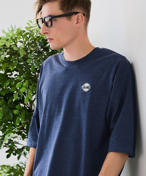 JEANS MATE（ジーンズメイト）の「【ZERO STAIN/ゼロステイン】汗染みの目立ちにくいTシャツ ZEROSTAIN ロゴ アニマル バックプリント オーバーサイズTシャツ 防汚 UVカット 綿タッチ・厚手（Tシャツ/カットソー・メンズ・ホワイト系その他2/ブラック系その他2/ブルー系その他/ホワイト系その他・X-LARGE/LARGE/MEDIUM）」の8枚目の写真