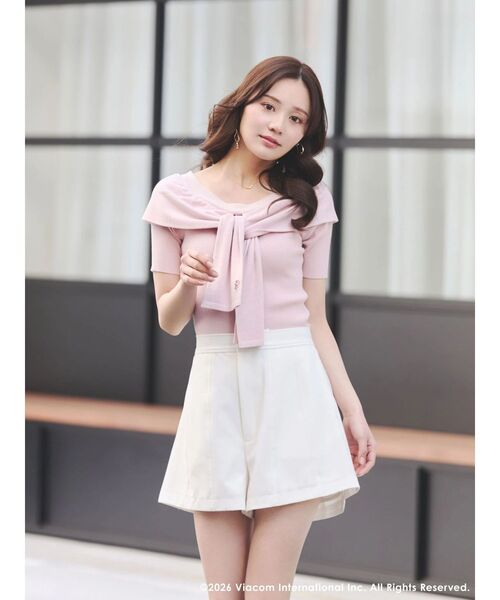 MERCURYDUO(マーキュリーデュオ)の「【EMILY IN PARISコラボ】レイヤードライクツイストニット(ニット/セーター・レディース・ピンク・FREE)」の10枚目の写真