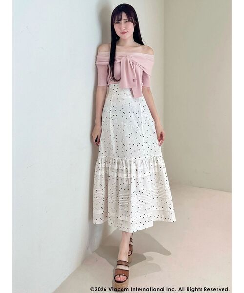 MERCURYDUO(マーキュリーデュオ)の「【EMILY IN PARISコラボ】レイヤードライクツイストニット(ニット/セーター・レディース・ピンク・FREE)」の22枚目の写真