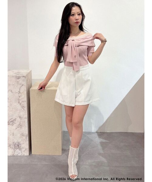 MERCURYDUO(マーキュリーデュオ)の「【EMILY IN PARISコラボ】レイヤードライクツイストニット(ニット/セーター・レディース・ピンク・FREE)」の19枚目の写真