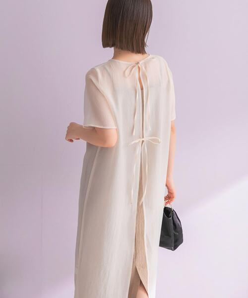 URBAN RESEARCH ROSSO WOMEN（アーバンリサーチ　ロッソ）の「ハーフスリーブオーガンジーバックオープンドレス（ワンピース・レディース・アイボリー/ブラック・FREE）」の5枚目の写真