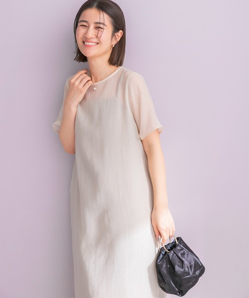 URBAN RESEARCH ROSSO WOMEN（アーバンリサーチ　ロッソ）の「ハーフスリーブオーガンジーバックオープンドレス（ワンピース・レディース・アイボリー/ブラック・FREE）」の4枚目の写真