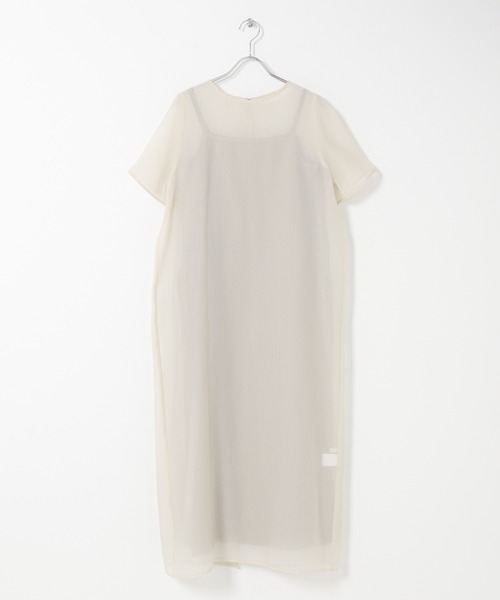 URBAN RESEARCH ROSSO WOMEN（アーバンリサーチ　ロッソ）の「ハーフスリーブオーガンジーバックオープンドレス（ワンピース・レディース・アイボリー/ブラック・FREE）」の17枚目の写真