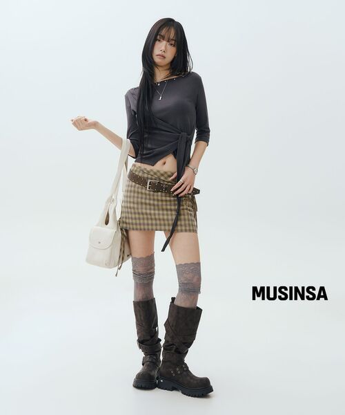 RENSE(レンセ)の「Stud Tie Top Charcoal(Tシャツ/カットソー・レディース・その他・OS)」の4枚目の写真