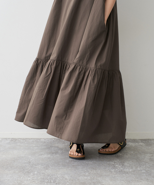 Spick & Span（スピックアンドスパン）の「《追加》ローンティアードマキシワンピース（ワンピース・レディース・ブラウン/ブラック・FREE）」の3枚目の写真