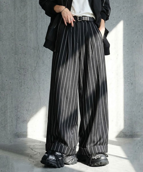 antiqua(アンティカ)の「ストライプ柄 ワイドパンツ(その他パンツ・レディース・ネイビー/ブラック・ONESIZE)」の3枚目の写真