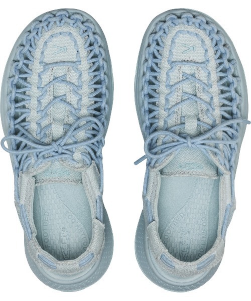 KEEN(キーン)の「UNEEK ASTORIA CANVAS / ユニーク アストリア キャンバス / レディース スニーカーサンダル(サンダル・レディース・スカイブルー・24.5cm/24cm/22.5cm/23cm/23.5cm/25cm/25.5cm)」の6枚目の写真