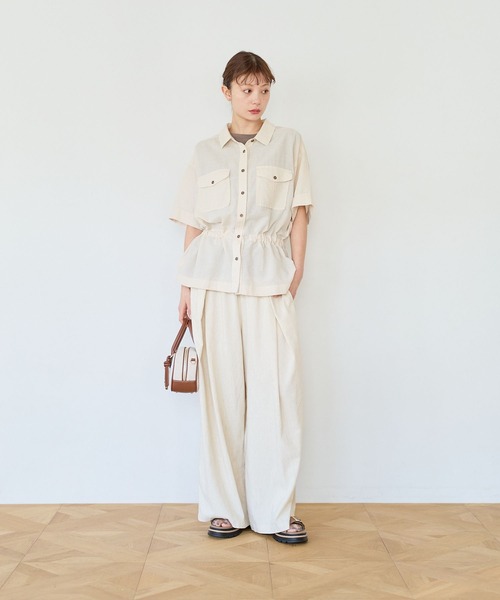 BAYFLOW(ベイフロー)の「リネンタックワイドパンツ(その他パンツ・レディース・キナリ/ブルー系その他/ホワイト系その他・SMALL/MEDIUM)」の6枚目の写真
