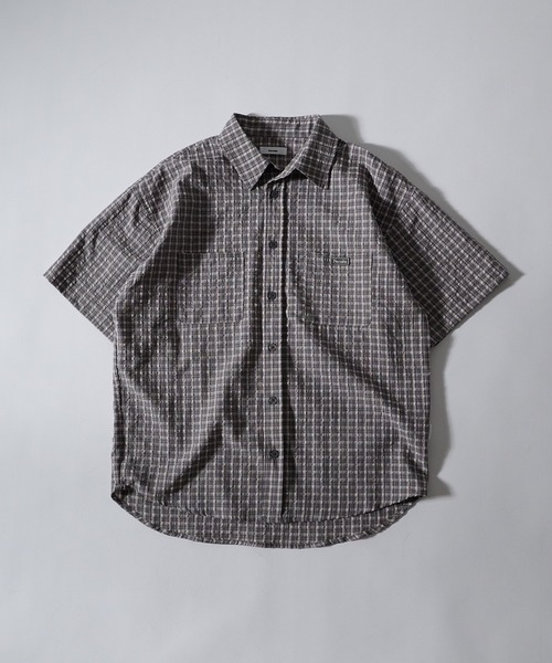 Perushu（ペルーシュ）の「SEERSUCKER CHECK SHORT SLEEVE SHIRT／シアサッカーチェックショートスリーブシャツ（シャツ/ブラウス・メンズ・ブラック/ブルー/グレー・MEDIUM/LARGE）」の12枚目の写真