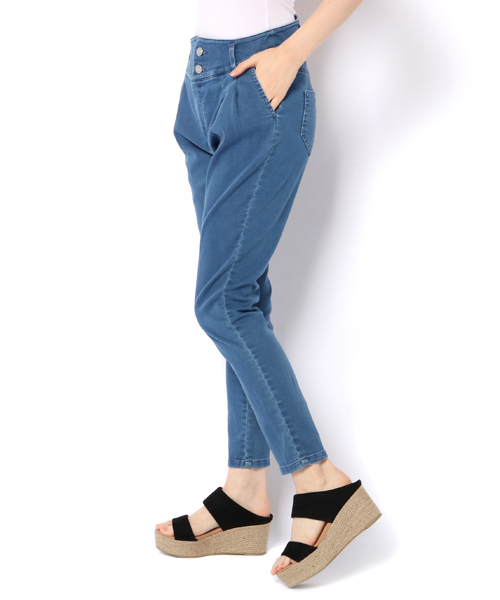 Discoat Parisien（ディスコートパリシアン）の「デニムハイウエストスキニー（デニムパンツ・レディース・ブルー/ネイビー・X-SMALL/SMALL/MEDIUM/LARGE）」の3枚目の写真