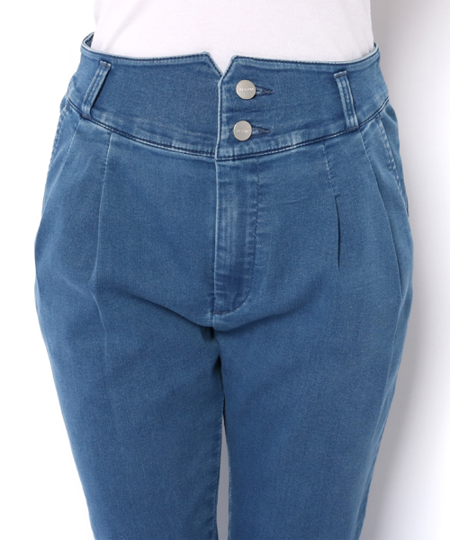 Discoat Parisien（ディスコートパリシアン）の「デニムハイウエストスキニー（デニムパンツ・レディース・ブルー/ネイビー・X-SMALL/SMALL/MEDIUM/LARGE）」の5枚目の写真