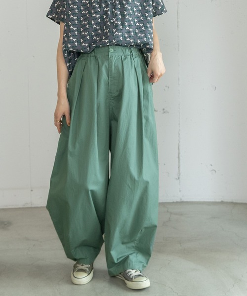 POU DOU DOU（プードゥドゥ）の「ボリュームタックパンツ（その他パンツ・レディース・ベージュ/ネイビー/インディゴブルー/ミント・3）」の13枚目の写真