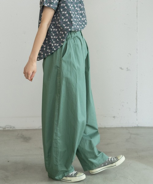 POU DOU DOU（プードゥドゥ）の「ボリュームタックパンツ（その他パンツ・レディース・ベージュ/ネイビー/インディゴブルー/ミント・3）」の14枚目の写真