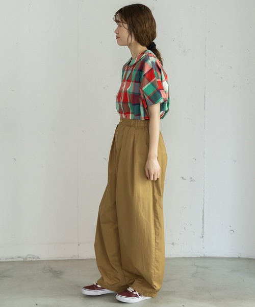 POU DOU DOU（プードゥドゥ）の「ボリュームタックパンツ（その他パンツ・レディース・ベージュ/ネイビー/インディゴブルー/ミント・3）」の16枚目の写真