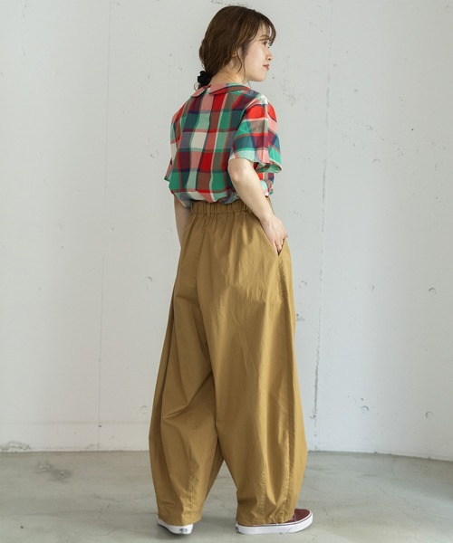 POU DOU DOU（プードゥドゥ）の「ボリュームタックパンツ（その他パンツ・レディース・ベージュ/ネイビー/インディゴブルー/ミント・3）」の17枚目の写真