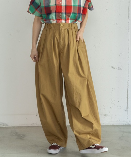 POU DOU DOU（プードゥドゥ）の「ボリュームタックパンツ（その他パンツ・レディース・ベージュ/ネイビー/インディゴブルー/ミント・3）」の18枚目の写真