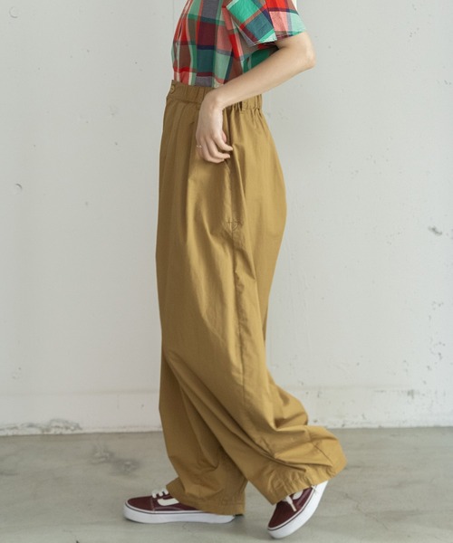 POU DOU DOU（プードゥドゥ）の「ボリュームタックパンツ（その他パンツ・レディース・ベージュ/ネイビー/インディゴブルー/ミント・3）」の19枚目の写真