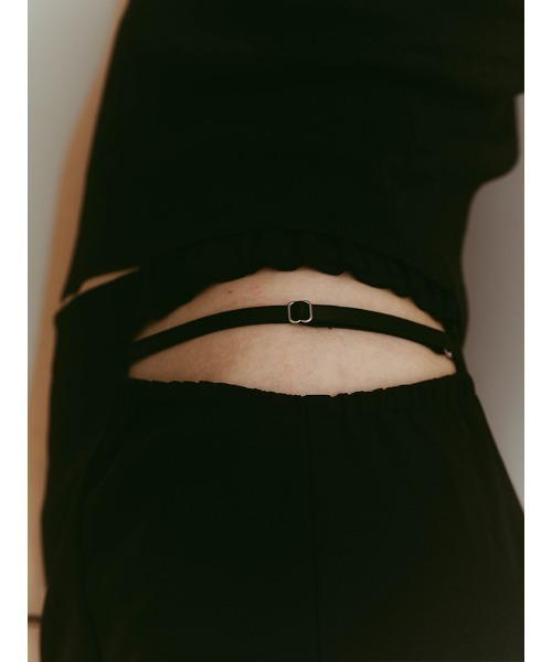 ILANIS(イラニス)の「Waist Cut Out Skirt(スカート・レディース・ライトブルー/ブラック/オフホワイト・FREE)」の6枚目の写真
