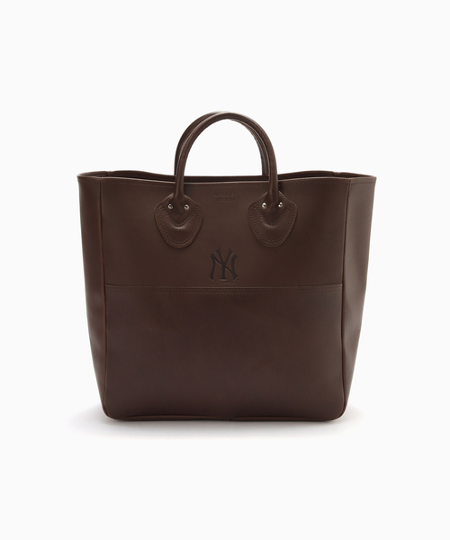 JOURNAL STANDARD(ジャーナルスタンダード)の「INFIELDER DESIGN MLB レザーTOTE M(トートバッグ・メンズ・モカ・FREE)」の2枚目の写真