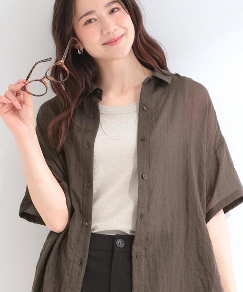 SHOO・LA・RUE（シューラルー）の「【体型カバー】やわらかゆるっと ヒップがすっぽり隠れる 5分袖シアーシャツ（シャツ/ブラウス・レディース・アイボリー/チャコールグレー/ピンク系/ブルー系その他・00）」の3枚目の写真