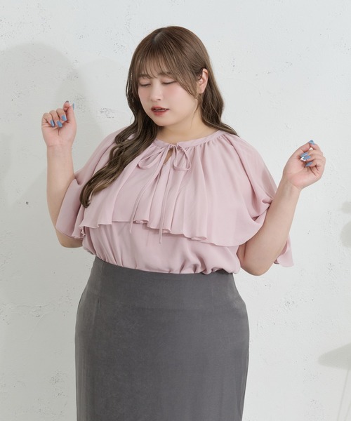 Louiosy(ルオシー)の「【Louiosy】【大きいサイズ】ケープリボンブラウス(シャツ/ブラウス・レディース・オフホワイト/ピンク・3L/4L)」の6枚目の写真