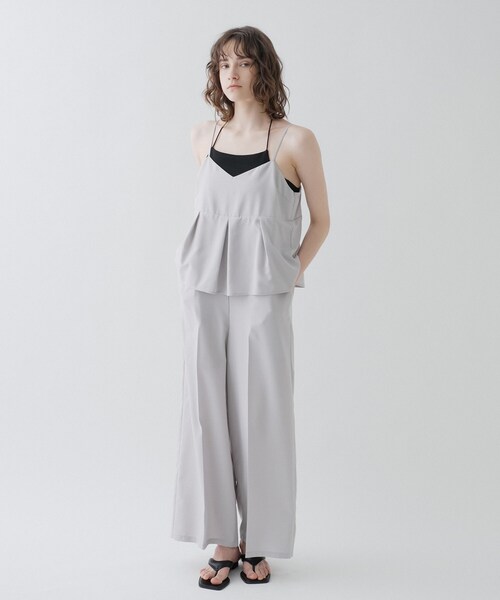 cloenc（クロエンス）の「【接触冷感／UVカット／マシンウォッシュ】キャミオールインワン（サロペット/オーバーオール・レディース・チャコールグレー・01/02/03）」の15枚目の写真