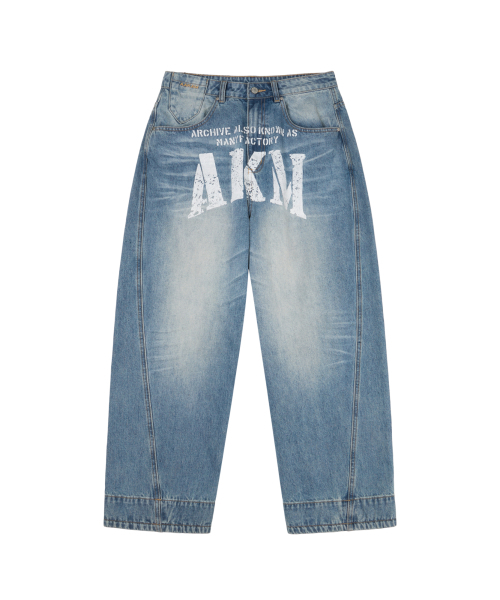 AAKAM(アーカム)の「AKM Curved Denim Pants (Sky Blue)(デニムパンツ・レディース・その他・1/2)」の2枚目の写真