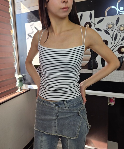 tolene(トレネ)の「【カップ付き】ダブルストラップ ボーダー&無地キャミソール / ブラトップ(キャミソール・レディース・ブラック×ホワイト/ホワイト/ホワイト×ブラック/ブラック・FREE)」の12枚目の写真