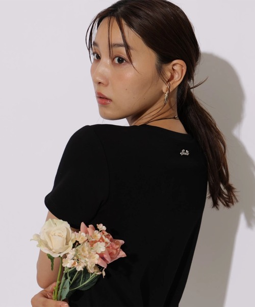 JUSGLITTY(ジャスグリッティー)の「Smile Tシャツ(Tシャツ/カットソー・レディース・ホワイト/ブラック/ライトブルー・2)」の1枚目の写真