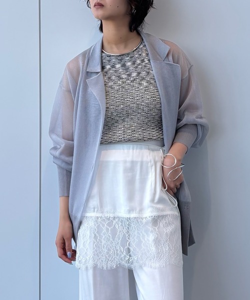 Ameri（アメリ）の「MEDI JACKET LIKE SHEER CARDIGAN（カーディガン/ボレロ・レディース・ライトグレー/ピンク/ブラック・FREE）」の2枚目の写真