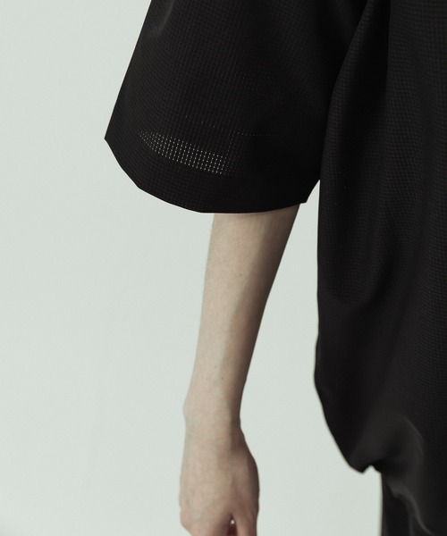 SLICK(スリック)の「【ZOZO限定】SLICK/スリック/Cool Dots Drawstring Regular Collar Shirt / クールドッツドローストリングレギュラーカラーシャツ/セットアップ(シャツ/ブラウス・メンズ・ベージュ/ブラック/チャコールグレー・1/2/3)」の11枚目の写真