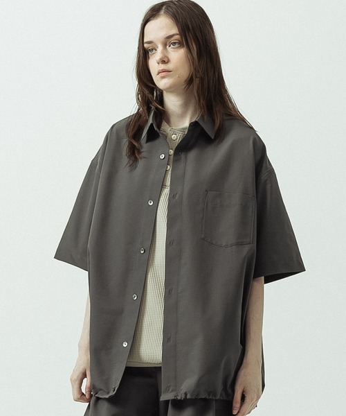 SLICK(スリック)の「【ZOZO限定】SLICK/スリック/Cool Dots Drawstring Regular Collar Shirt / クールドッツドローストリングレギュラーカラーシャツ/セットアップ(シャツ/ブラウス・メンズ・ベージュ/ブラック/チャコールグレー・1/2/3)」の15枚目の写真