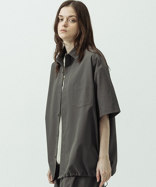SLICK(スリック)の「【ZOZO限定】SLICK/スリック/Cool Dots Drawstring Regular Collar Shirt / クールドッツドローストリングレギュラーカラーシャツ/セットアップ(シャツ/ブラウス・メンズ・ベージュ/ブラック/チャコールグレー・1/2/3)」の16枚目の写真