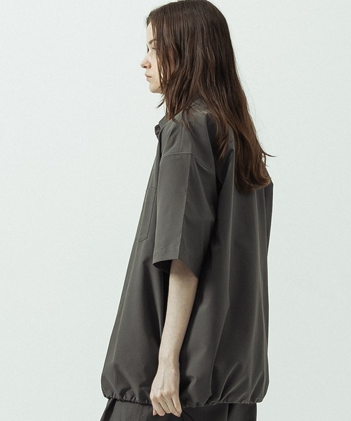 SLICK(スリック)の「【ZOZO限定】SLICK/スリック/Cool Dots Drawstring Regular Collar Shirt / クールドッツドローストリングレギュラーカラーシャツ/セットアップ(シャツ/ブラウス・メンズ・ベージュ/ブラック/チャコールグレー・1/2/3)」の18枚目の写真