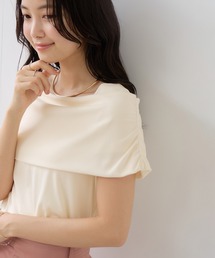 オフショル オフショルダートップス 肩出し」に該当するホワイト/白色