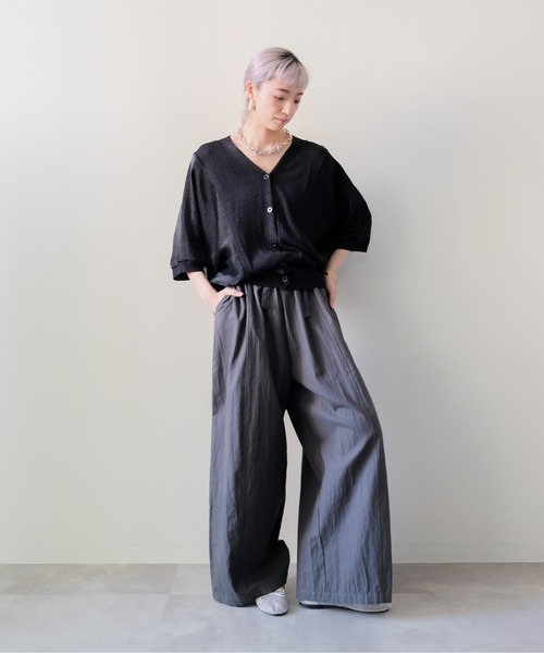 DOLLUPOOPS(ドールアップウップス)の「Easy Tuck Wide Pants(イージータックワイドパンツ)(その他パンツ・レディース・チャコール/オフホワイト・MEDIUM)」の13枚目の写真