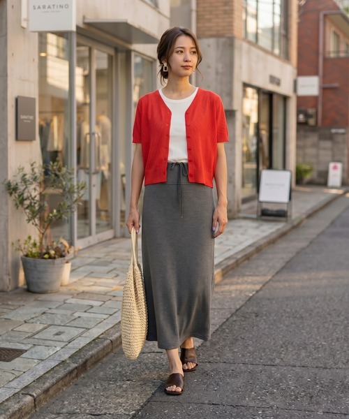 STYLE DELI(スタイルデリ)の「鹿の子調カーデ型Vネックトップス(Tシャツ/カットソー・レディース・ホワイト/ブラック/レッド・FREE)」の9枚目の写真