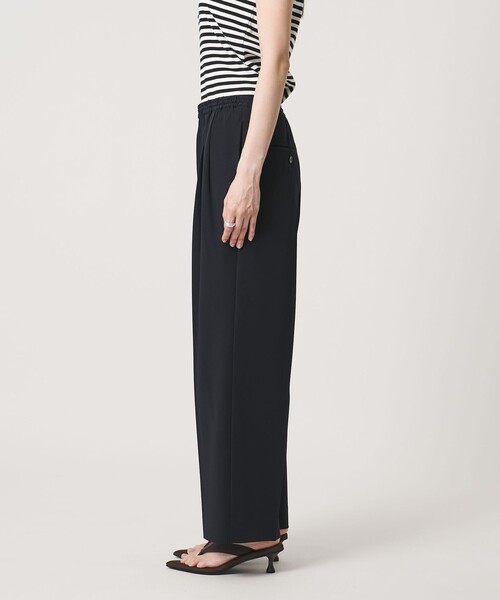 UNITED ARROWS（ユナイテッドアローズ）の「ツイル イージーパンツ ‐ストレッチ 防シワ 接触冷感‐（スラックス・レディース・ダークブラウン/ピンク/ネイビー・36/38）」の13枚目の写真