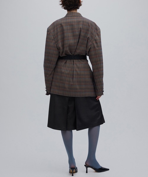 Ameri(アメリ)の「DEFORMATION TACK CHECK JACKET(テーラードジャケット・レディース・ブラウン・SMALL/MEDIUM)」の12枚目の写真