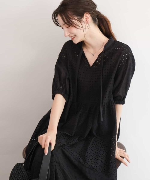 MK MICHEL KLEIN（エムケーミッシェルクラン）の「[洗える]パッチワークコットンレースワンピース（ワンピース・レディース・ホワイト/ブラック・38）」の2枚目の写真