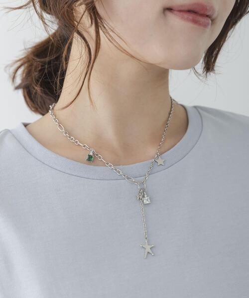 URBAN RESEARCH Sonny Label(アーバンリサーチサニーレーベル)の「カラービジュー×スターネックレス(ネックレス・レディース・シルバー/ゴールド・ONE)」の2枚目の写真